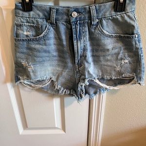 HIGH WAISTED JEAN SHORTS
